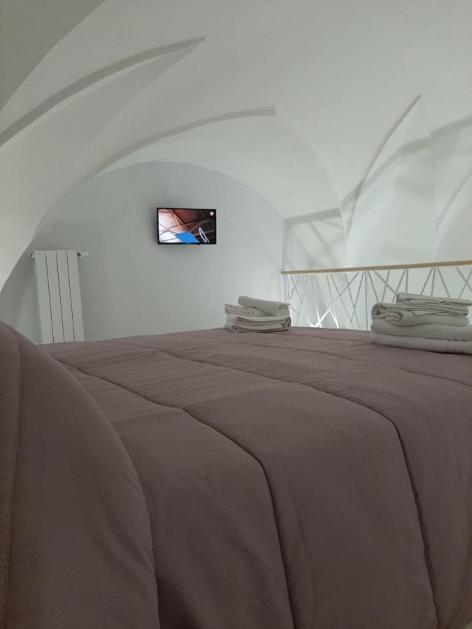 Bed Casa Vacanza Via Gallipoli - Corte Bari Brindisi Exterior foto