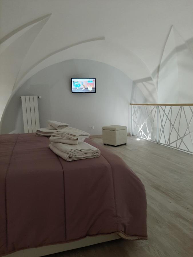 Bed Casa Vacanza Via Gallipoli - Corte Bari Brindisi Exterior foto